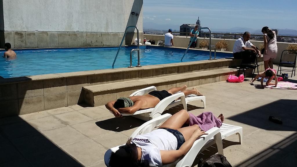 Ams Monjitas Santiago del Cile